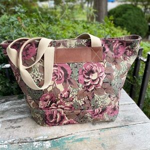 Vintage floral fabric canvas travel tote bag